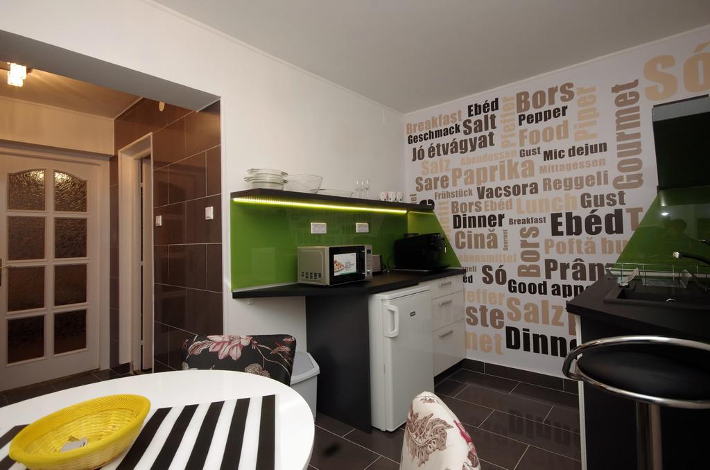 Regina Delux Apartman 久洛 外观 照片