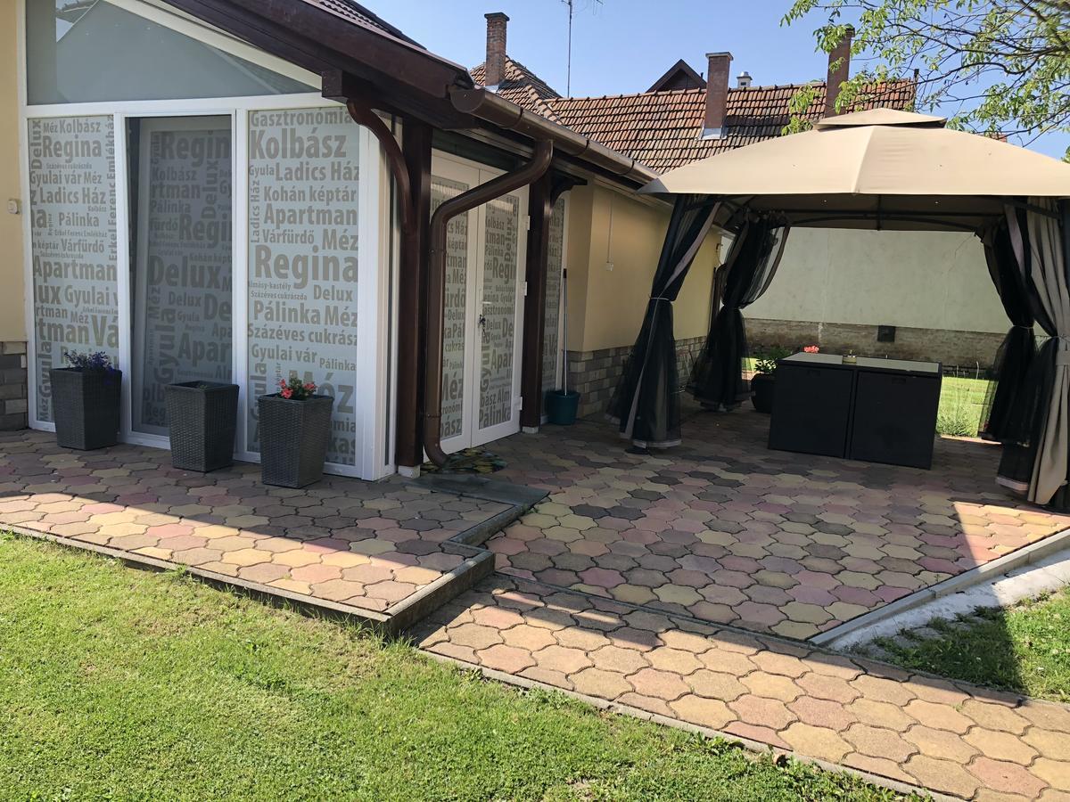 Regina Delux Apartman 久洛 外观 照片